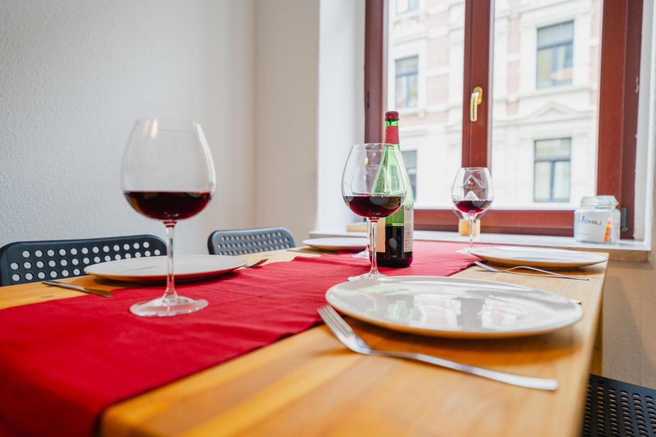 Blue Chili 08 - Magdeburg 2-Zimmer Altbau, Wi-Fi, 5 Pax Dış mekan fotoğraf