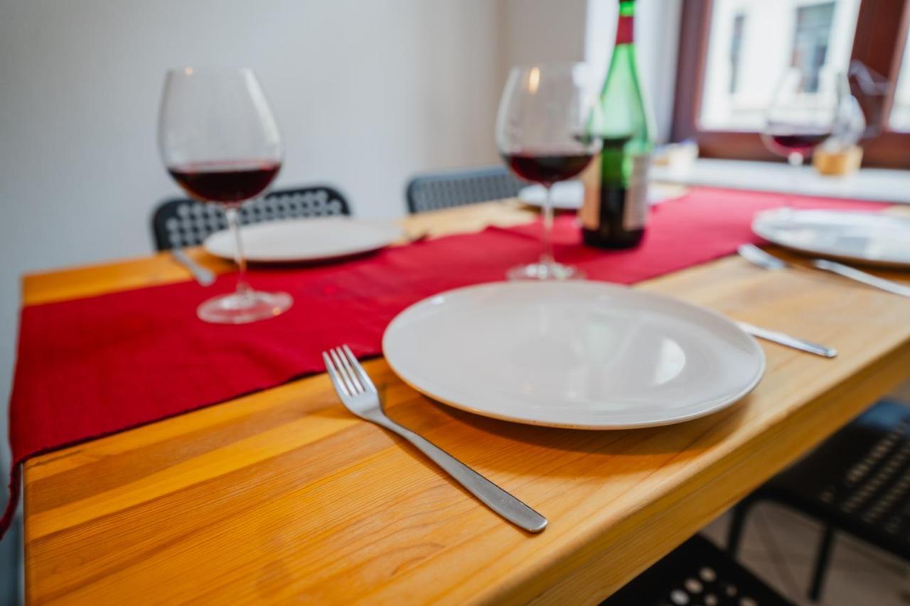 Blue Chili 08 - Magdeburg 2-Zimmer Altbau, Wi-Fi, 5 Pax Dış mekan fotoğraf